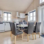 Evin - 800m From The Sea By Interhome بيت للعطل *