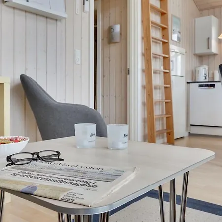 Evin - 800m From The Sea By Interhome بيت للعطل Bøtø By